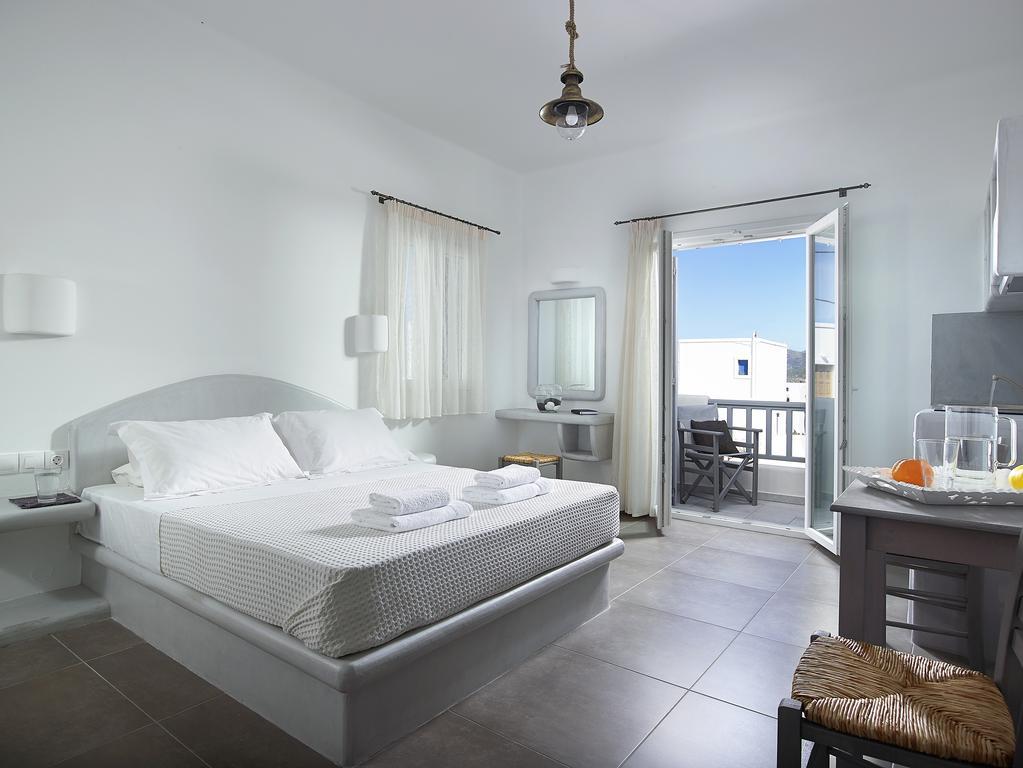 Garifalakis Comfort Rooms 폴로니아 객실 사진